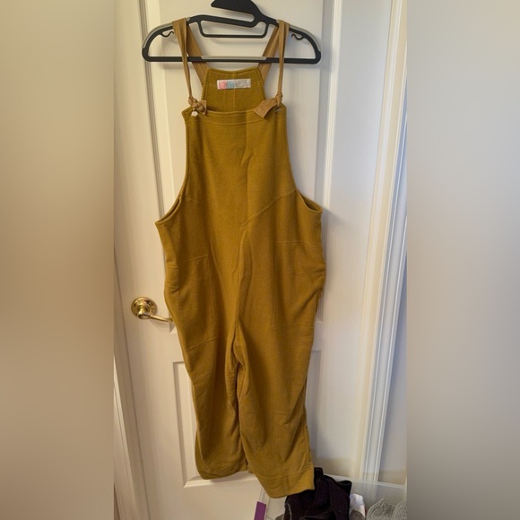 Chic Mustard Jumpsuit with Buckle Straps - Picture 1 of 2